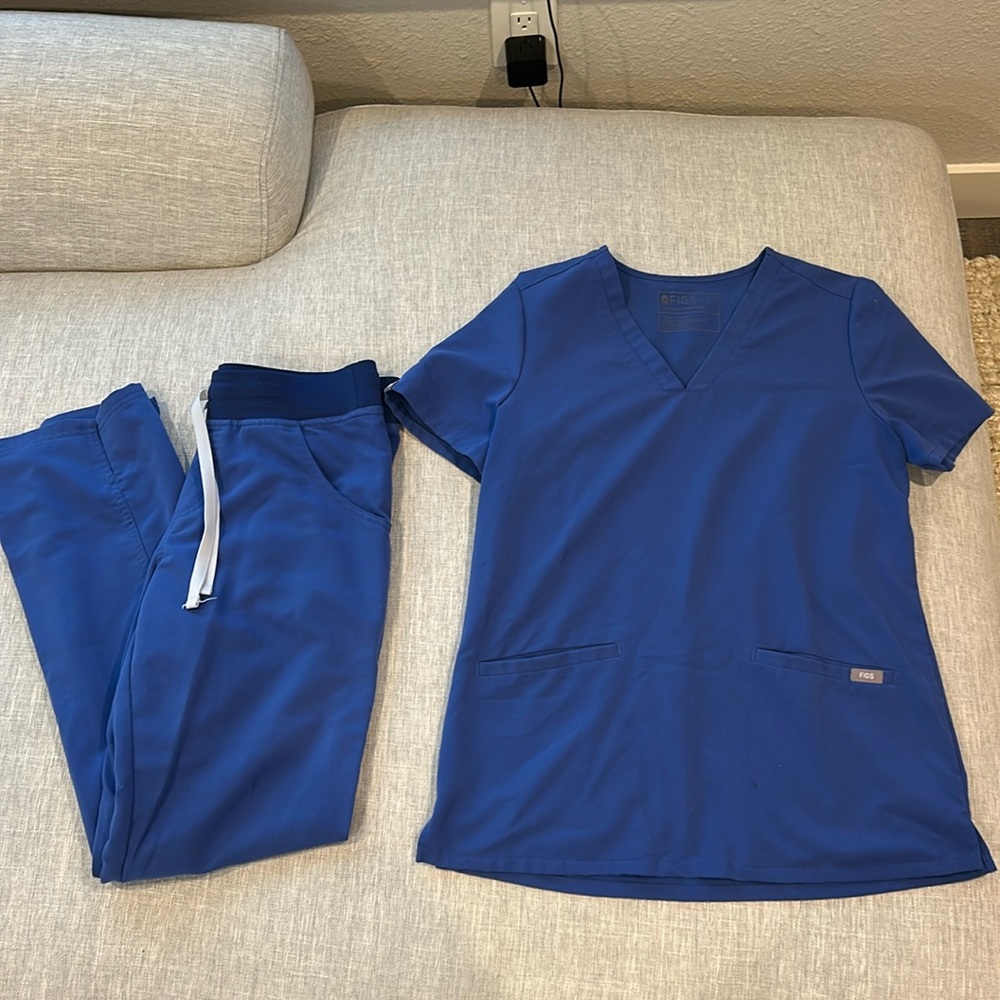 Figs scrub set